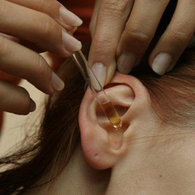 Причины возникновения отита среднего уха 