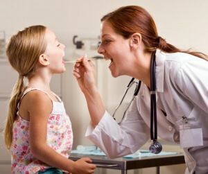 Диагностика гайморита у детей осуществляется только врачом
